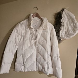 White puff quilted winter coat by Calvin Klein size L